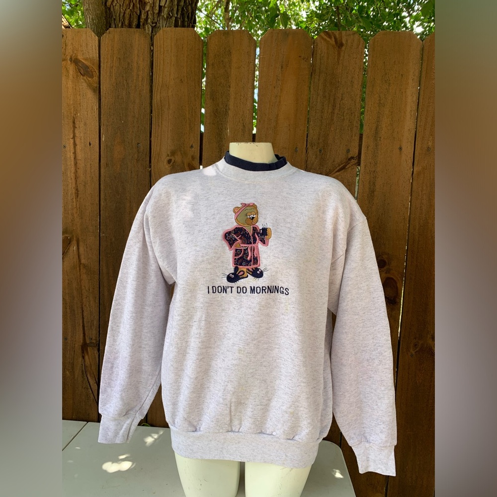 Vintage "Don't do mornings " Cheek-O sweatshirt size Large.